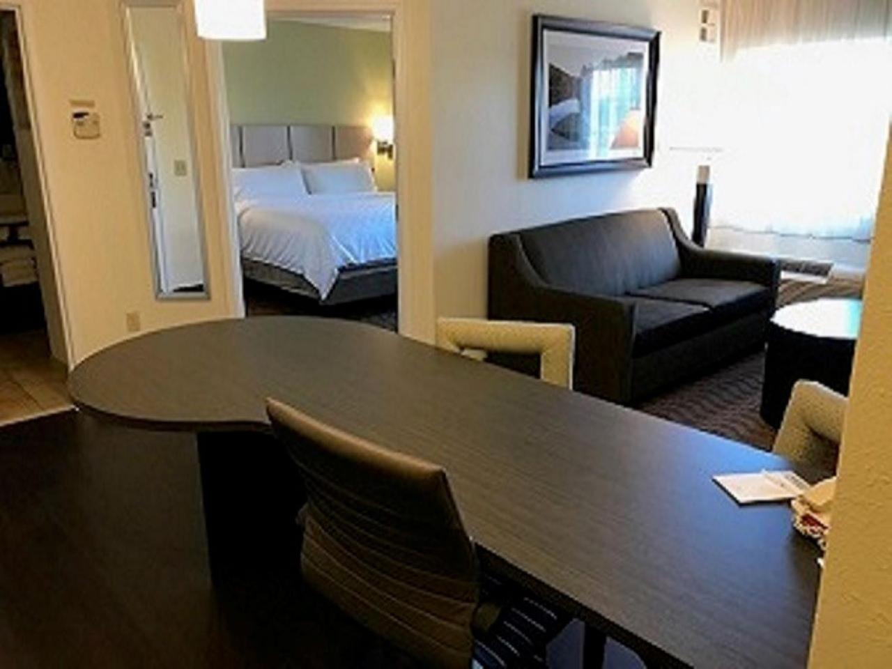แคนเดิ้ลวูด สวีท ฟอร์ตเวย์น-นอร์ทเวสต์ Hotel ฟอร์ตเวน ภายนอก รูปภาพ